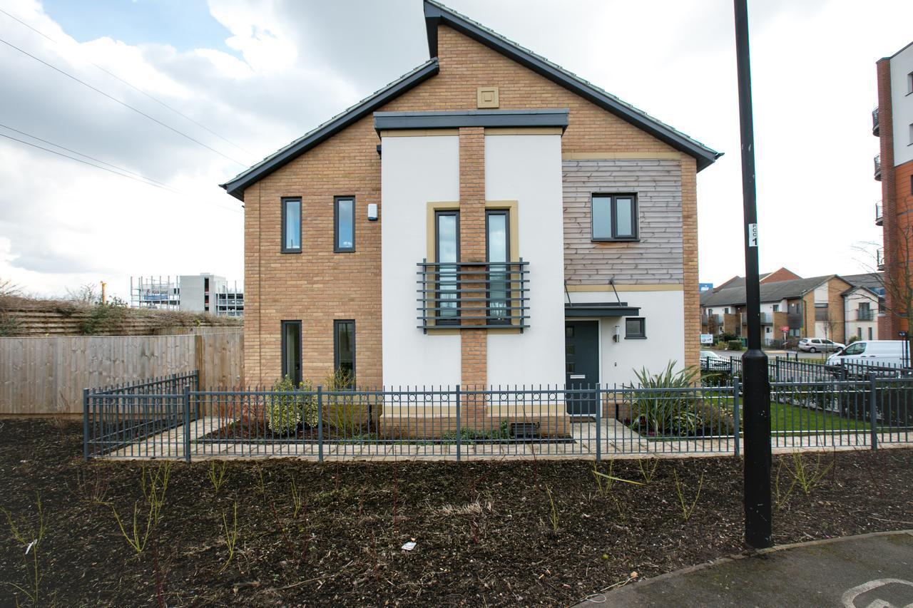 Kvm - Quayside House Villa Peterborough Buitenkant foto
